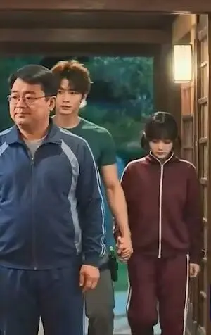 《高三爱情故事》AI短剧全集完整版免费观看-高能魂穿逆袭未删减HD高清播放-《高三爱情故事》夸克网盘资源分享-沉浸式追剧体验