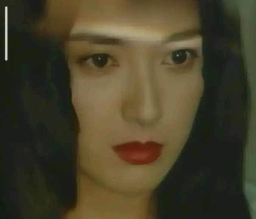 《美丽的凶器》高清修复版无广告免费看-日本惊悚电影《美丽的凶器》HD超清无删减全集在线