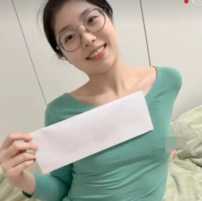 《秦嘉妮》1080P无损成片无删节-青筋女王免费在线观看-秦嘉倪全系列作品持续更新-秦嘉妮零广告全收录告别滤镜焦虑