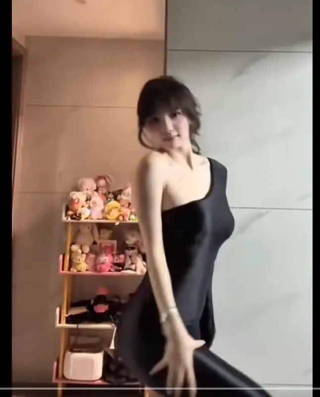 《sunny77拳套续集》全网同步无删减版-Sunny77系列全季高清播放-《sunny77拳套续集》免费追剧无套路-沉浸式追更一键连播