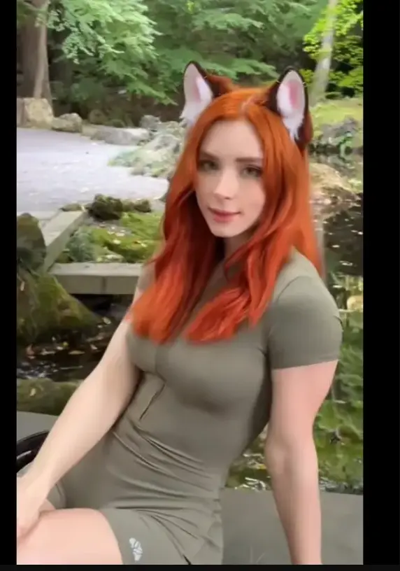 免费观看《甜狐SweetieFox》全系列-1080P蓝光画质无删减-在线看俄罗斯甜狐SweetieFox